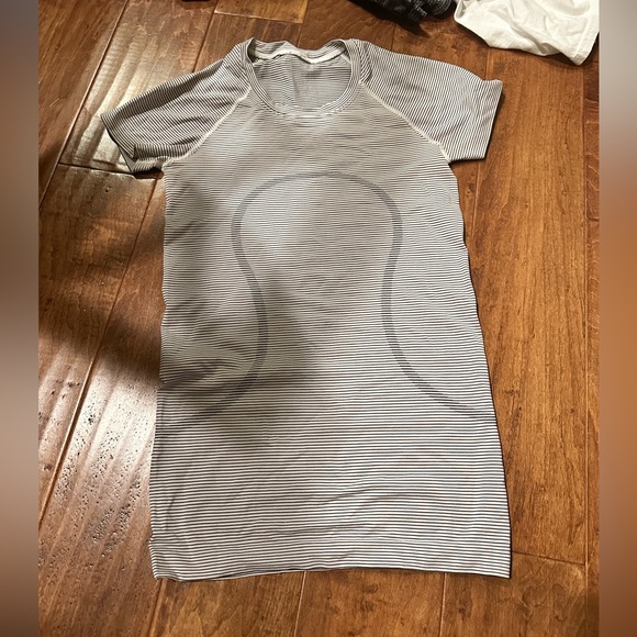 lululemon swiftly tech - Picture 1 of 3